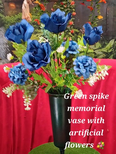 Green memorial spike - memorial,