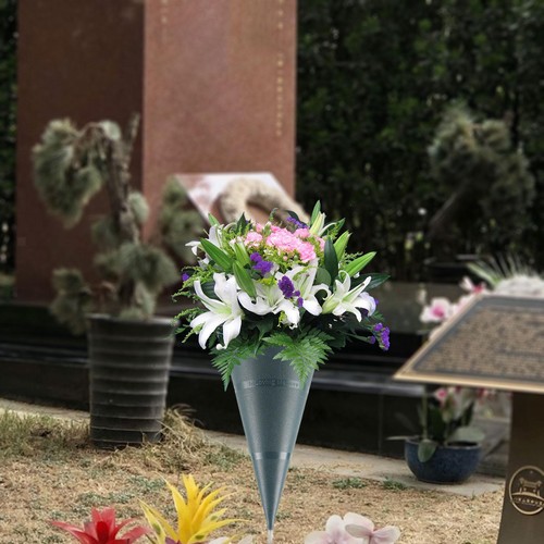 Cone cemetery vase - cone, flower
